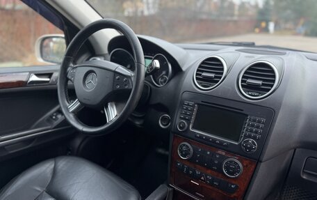 Mercedes-Benz M-Класс, 2005 год, 1 000 000 рублей, 36 фотография