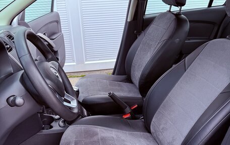 Renault Logan II, 2022 год, 1 199 000 рублей, 11 фотография