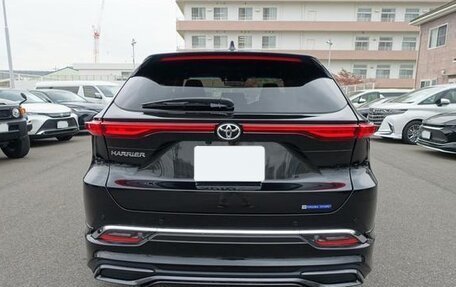 Toyota Harrier, 2021 год, 2 473 000 рублей, 3 фотография
