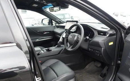 Toyota Harrier, 2021 год, 2 473 000 рублей, 10 фотография