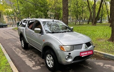 Mitsubishi L200 IV рестайлинг, 2007 год, 970 000 рублей, 3 фотография