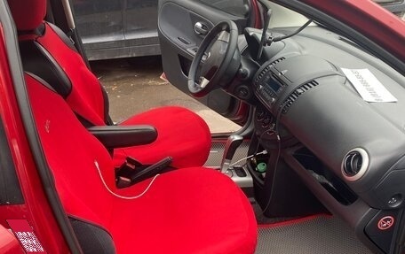 Nissan Note II рестайлинг, 2013 год, 850 000 рублей, 28 фотография