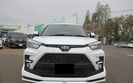 Toyota Raize I, 2022 год, 1 213 000 рублей, 2 фотография