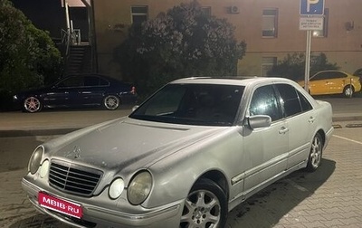 Mercedes-Benz E-Класс, 2000 год, 350 000 рублей, 1 фотография