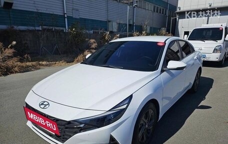 Hyundai Avante, 2022 год, 1 500 000 рублей, 2 фотография