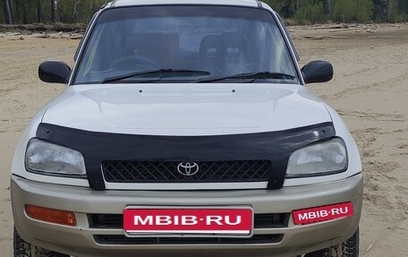 Toyota RAV4, 1997 год, 620 000 рублей, 6 фотография
