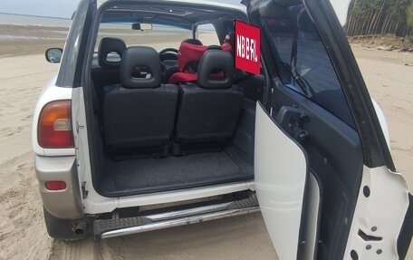 Toyota RAV4, 1997 год, 620 000 рублей, 9 фотография