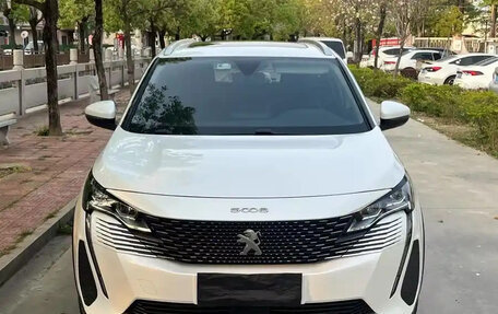 Peugeot 5008 II, 2021 год, 1 750 000 рублей, 2 фотография