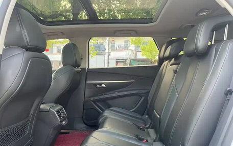 Peugeot 5008 II, 2021 год, 1 750 000 рублей, 8 фотография