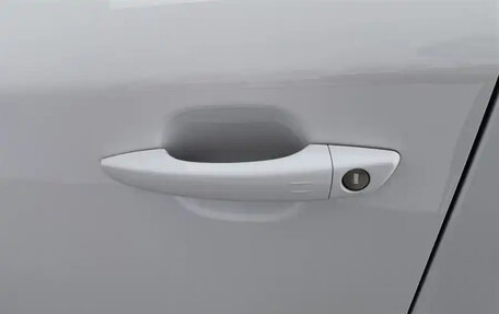 Peugeot 2008 II, 2022 год, 1 230 000 рублей, 7 фотография
