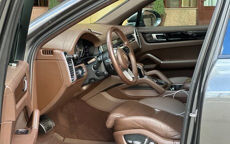 Porsche Cayenne III, 2020 год, 10 800 000 рублей, 8 фотография