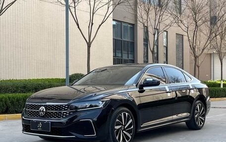 Volkswagen Passat B8 рестайлинг, 2022 год, 2 456 000 рублей, 1 фотография