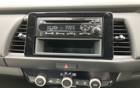 Honda Fit, 2022 год, 860 000 рублей, 13 фотография