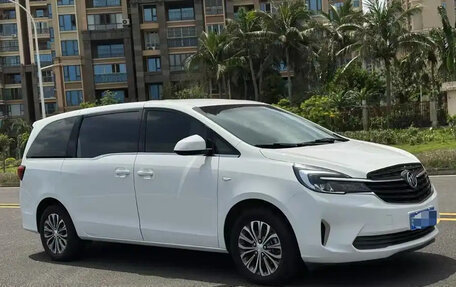 Buick GL8 III, 2020 год, 2 050 000 рублей, 3 фотография