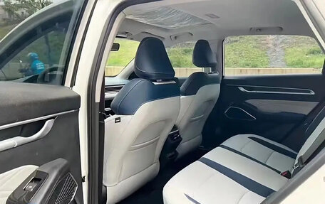 Geely Emgrand, 2022 год, 1 000 000 рублей, 9 фотография