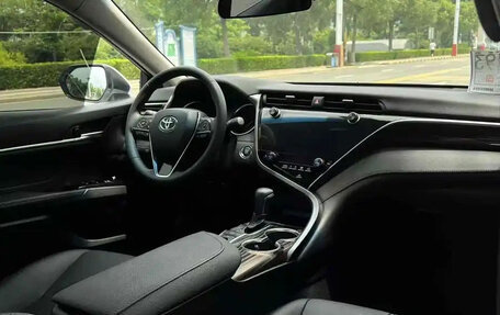 Toyota Camry, 2020 год, 2 200 000 рублей, 7 фотография