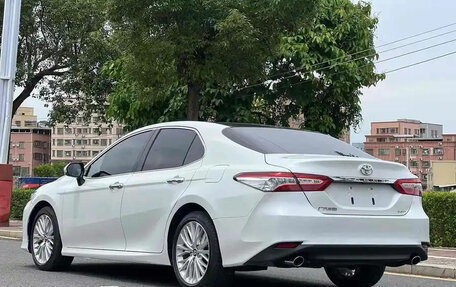 Toyota Camry, 2020 год, 2 200 000 рублей, 12 фотография