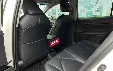 Toyota Camry, 2020 год, 2 200 000 рублей, 9 фотография