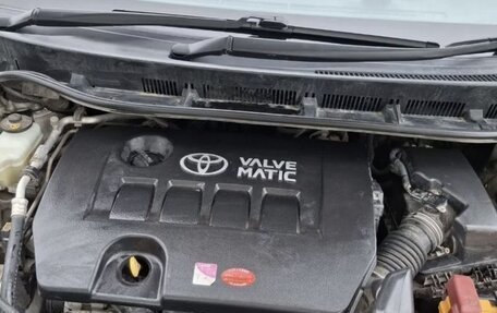 Toyota Wish II, 2012 год, 1 560 000 рублей, 12 фотография