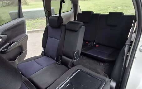 Toyota Wish II, 2012 год, 1 560 000 рублей, 8 фотография