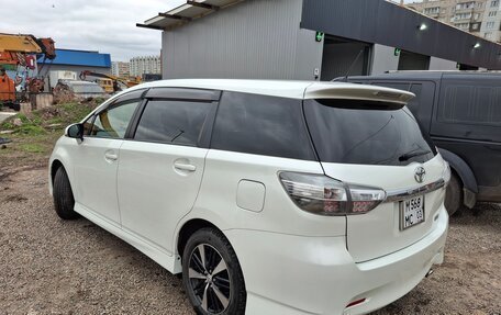 Toyota Wish II, 2012 год, 1 560 000 рублей, 4 фотография