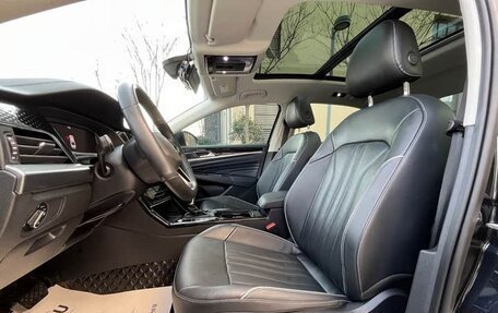 Volkswagen Passat B8 рестайлинг, 2022 год, 2 456 000 рублей, 10 фотография