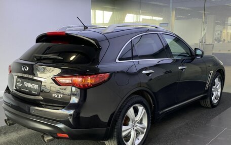 Infiniti FX II, 2011 год, 1 739 000 рублей, 6 фотография