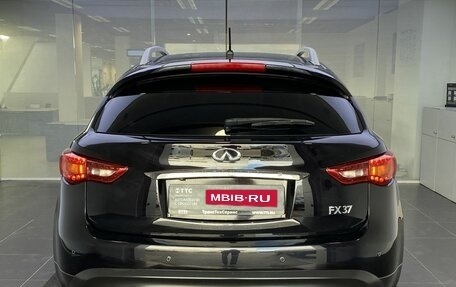 Infiniti FX II, 2011 год, 1 739 000 рублей, 7 фотография
