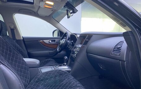 Infiniti FX II, 2011 год, 1 739 000 рублей, 13 фотография