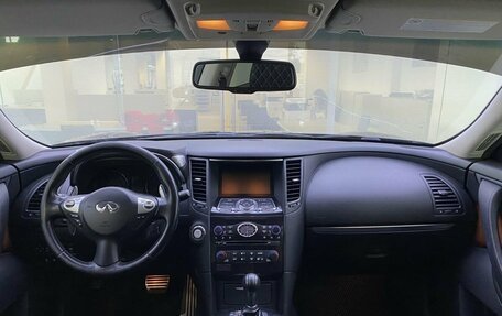 Infiniti FX II, 2011 год, 1 739 000 рублей, 17 фотография