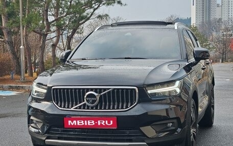 Volvo XC40 I, 2021 год, 2 590 000 рублей, 1 фотография