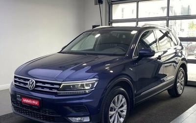 Volkswagen Tiguan II, 2017 год, 2 399 000 рублей, 1 фотография