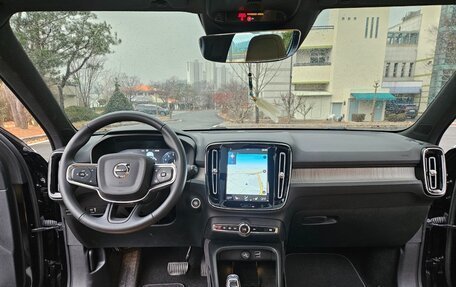 Volvo XC40 I, 2021 год, 2 590 000 рублей, 8 фотография