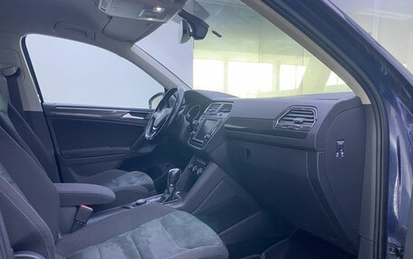 Volkswagen Tiguan II, 2017 год, 2 399 000 рублей, 13 фотография