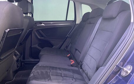 Volkswagen Tiguan II, 2017 год, 2 399 000 рублей, 15 фотография