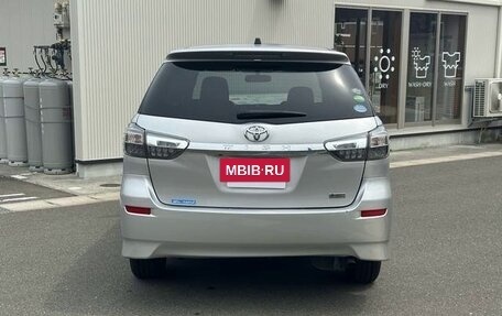 Toyota Wish II, 2017 год, 1 072 000 рублей, 6 фотография