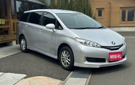Toyota Wish II, 2017 год, 1 072 000 рублей, 2 фотография
