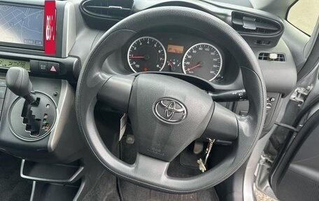 Toyota Wish II, 2017 год, 1 072 000 рублей, 11 фотография