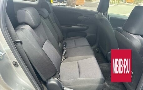 Toyota Wish II, 2017 год, 1 072 000 рублей, 15 фотография
