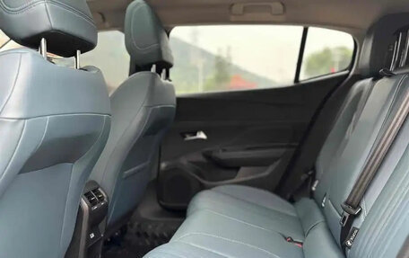 Peugeot 408, 2023 год, 2 500 000 рублей, 9 фотография