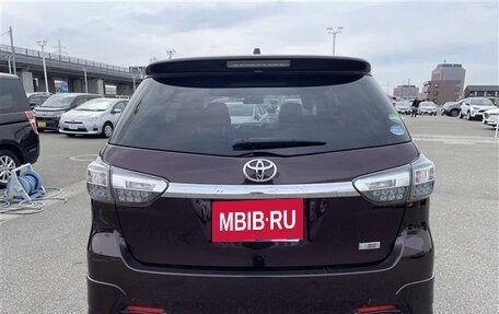 Toyota Wish II, 2017 год, 1 080 000 рублей, 4 фотография
