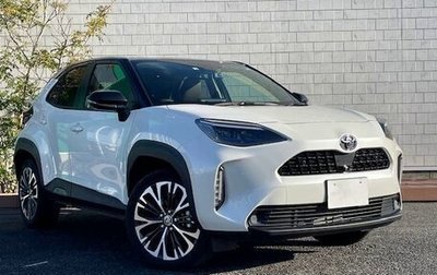 Toyota Yaris Cross, 2022 год, 1 345 000 рублей, 1 фотография
