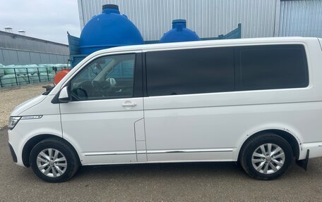 Volkswagen Caravelle T6 рестайлинг, 2021 год, 3 500 000 рублей, 4 фотография