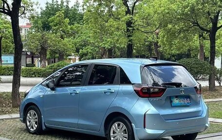 Honda Fit, 2021 год, 1 299 000 рублей, 2 фотография