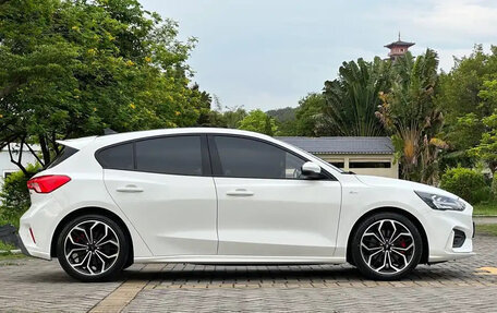 Ford Focus IV, 2022 год, 1 510 013 рублей, 10 фотография