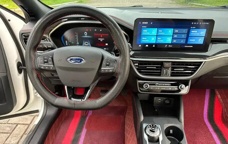 Ford Focus IV, 2022 год, 1 510 013 рублей, 16 фотография