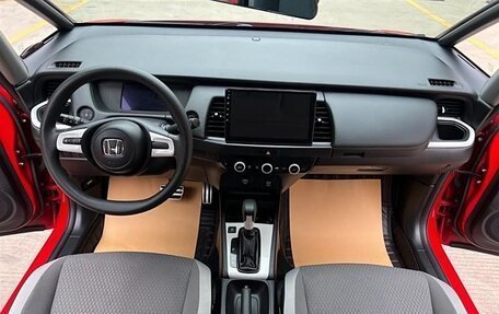 Honda Fit, 2021 год, 1 250 000 рублей, 5 фотография