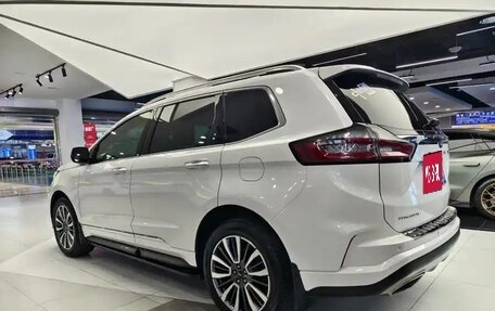 Ford Edge II рестайлинг, 2022 год, 2 310 013 рублей, 4 фотография