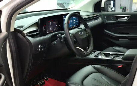 Ford Edge II рестайлинг, 2022 год, 2 310 013 рублей, 8 фотография