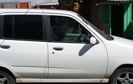 Nissan Cube II, 2002 год, 190 000 рублей, 2 фотография